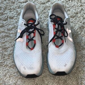 On Cloud Mens CLOUDMONSTER Running Shoes in Frost Surf Size US 12